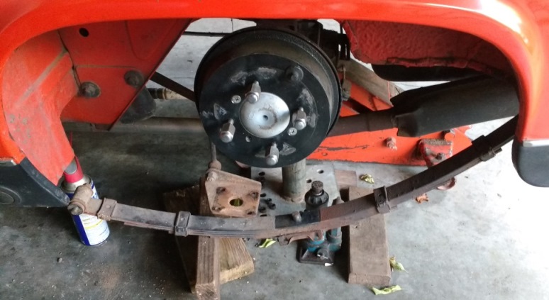 Leaf spring and axle will get paint.